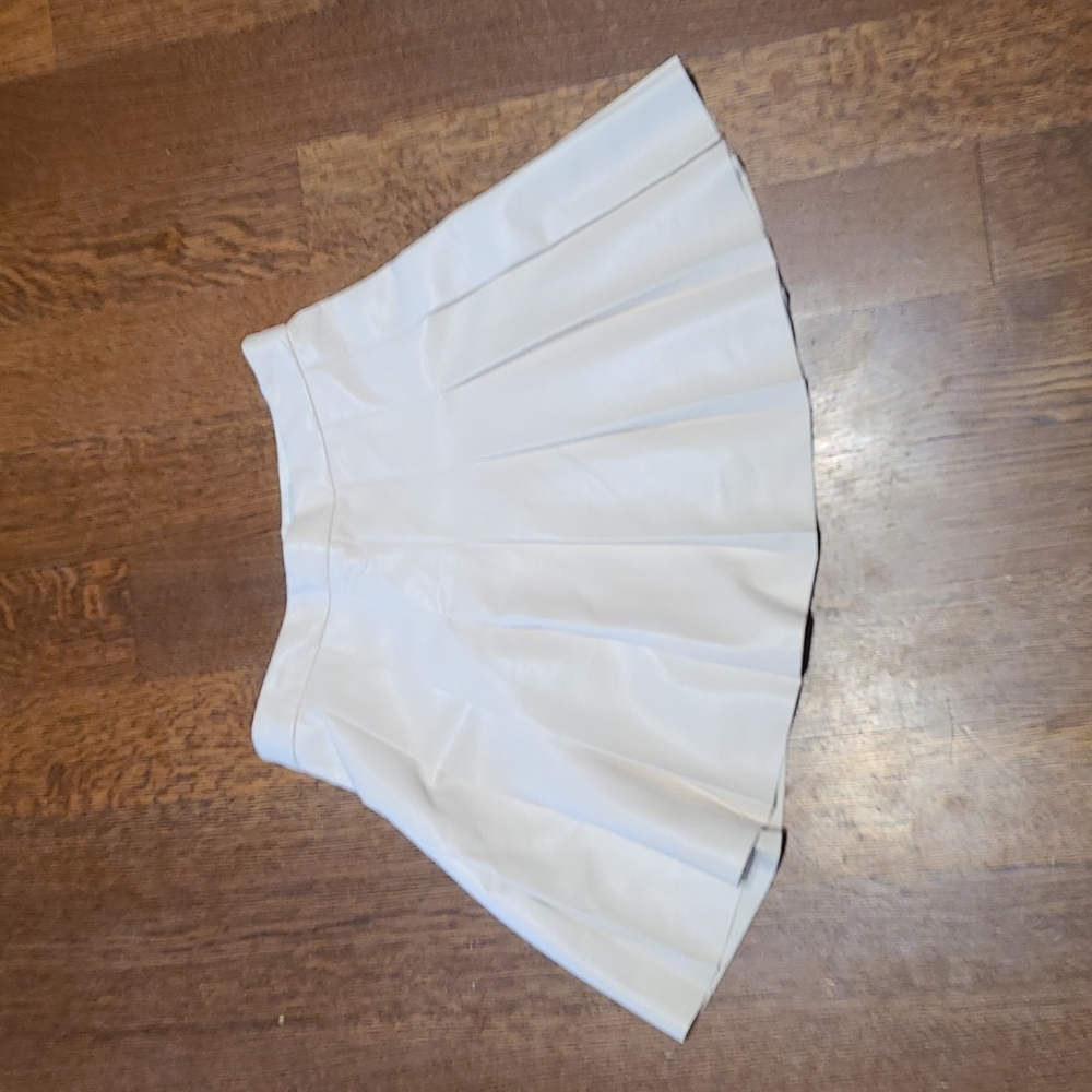 Sunday Best White Pleated Mini Skirt